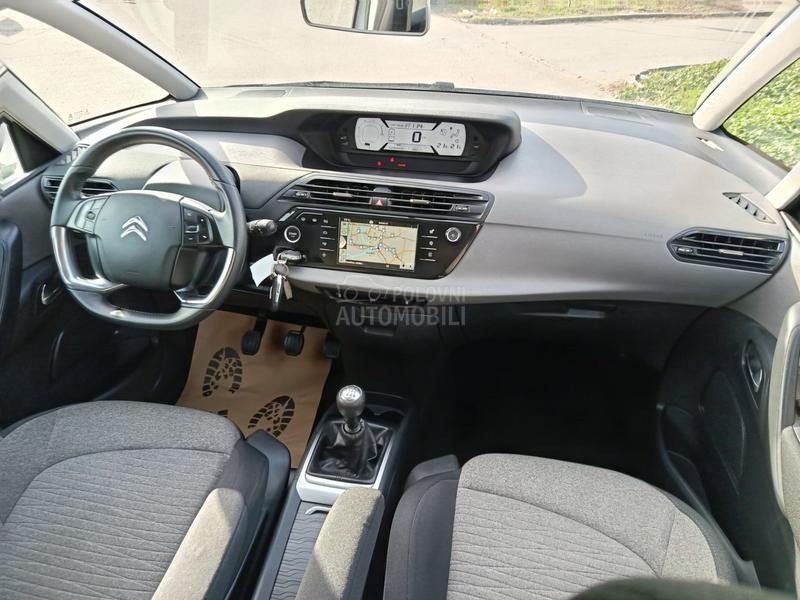 Citroen C4 Picasso 1.2i