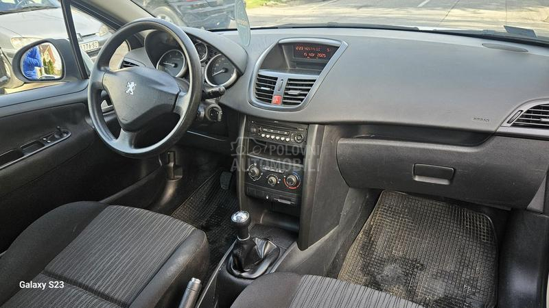 Peugeot 207 1,4