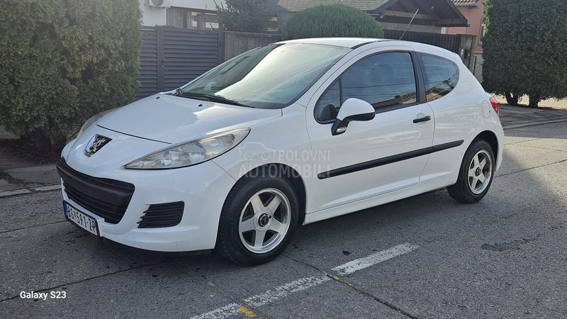Peugeot 207 1,4