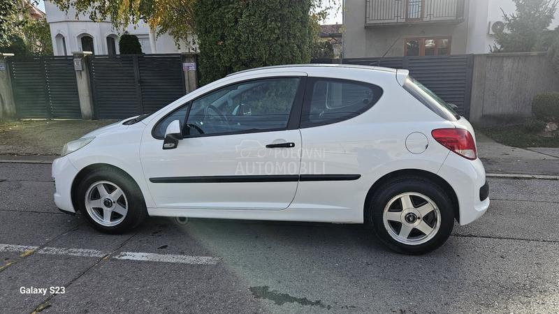 Peugeot 207 1,4