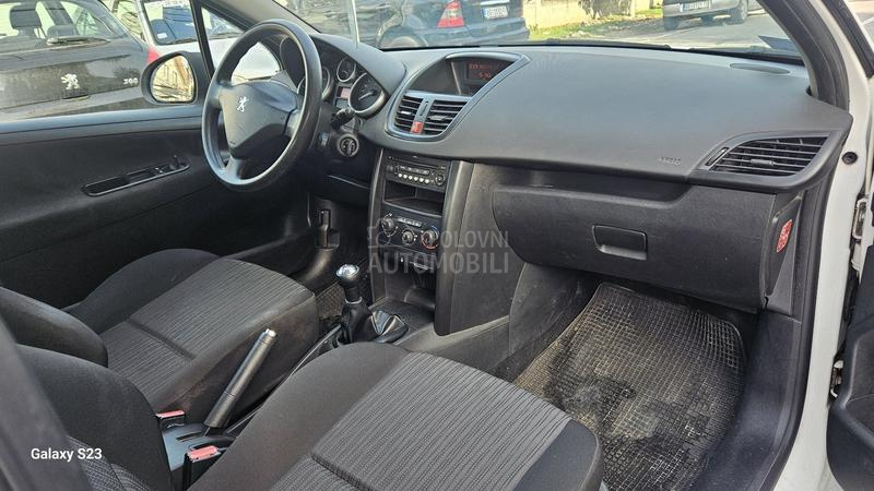 Peugeot 207 1,4