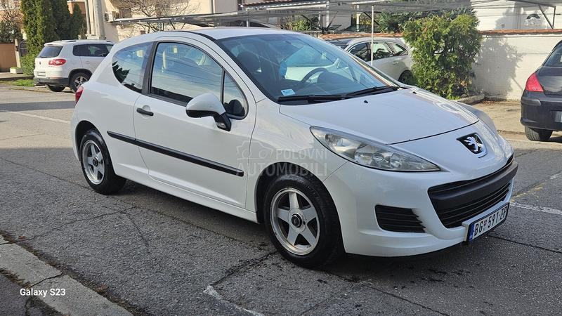 Peugeot 207 1,4