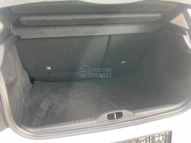 Citroen C3 1,2 NA.VIGACIJA