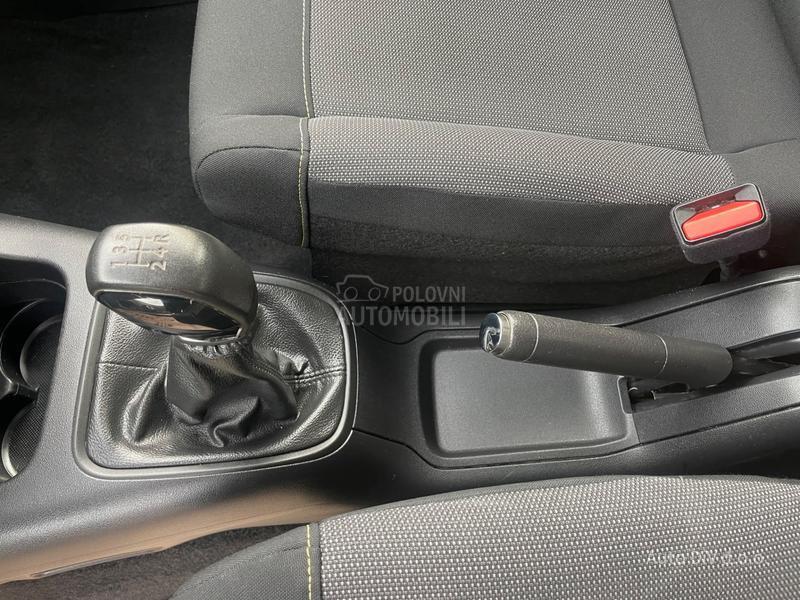 Citroen C3 1,2 NA.VIGACIJA