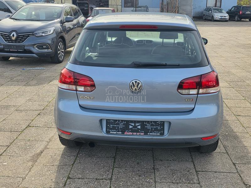 Volkswagen Golf 6 1.6tdi 77 HIGHLINE