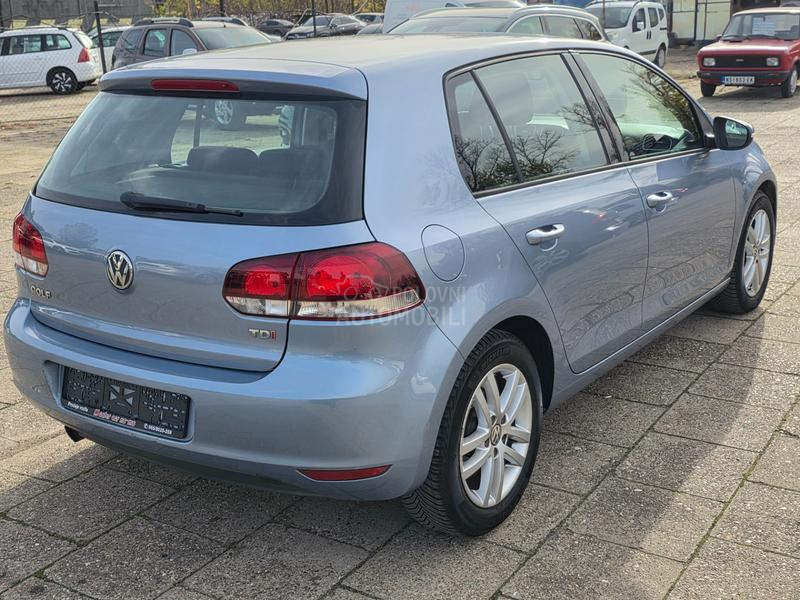 Volkswagen Golf 6 1.6tdi 77 HIGHLINE