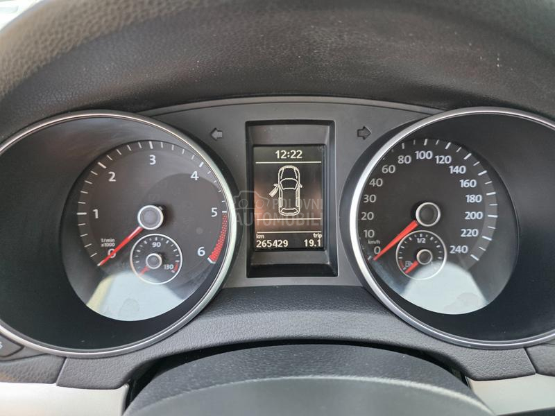 Volkswagen Golf 6 1.6tdi 77 HIGHLINE
