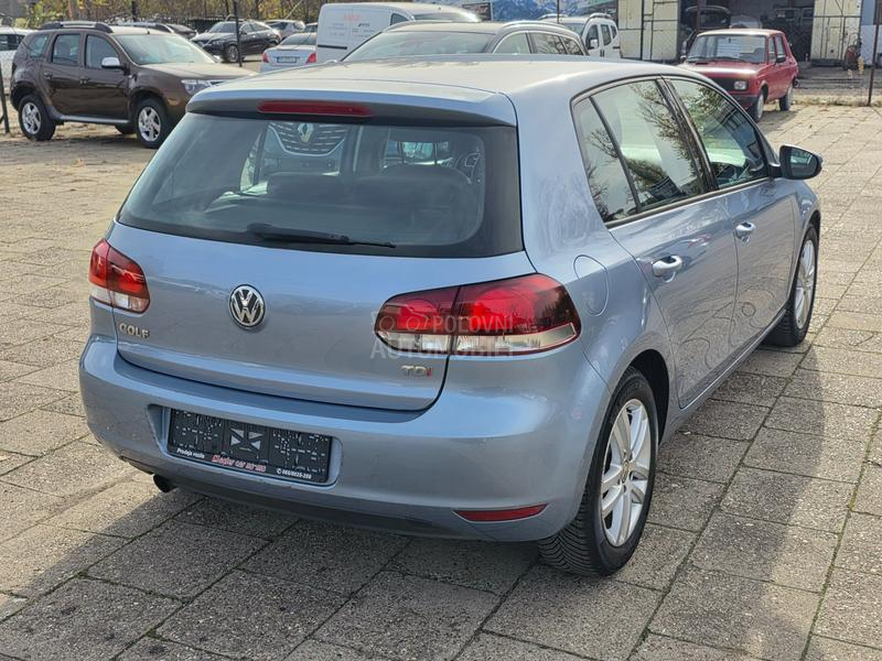 Volkswagen Golf 6 1.6tdi 77 HIGHLINE