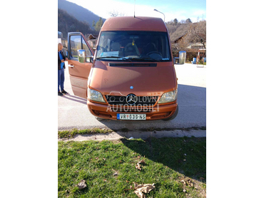 Mercedes Benz Sprinter 413