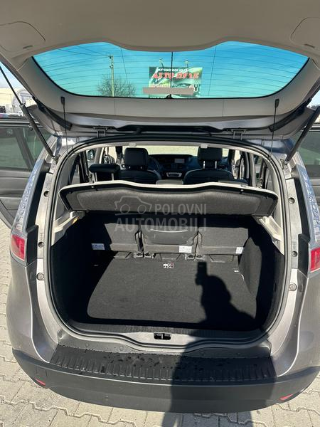 Renault Scenic 1.5 dci x-mod