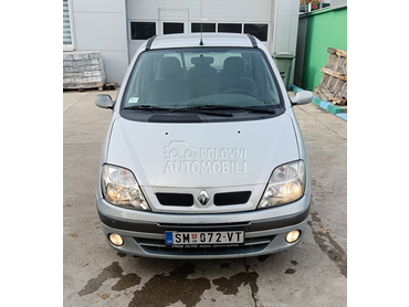 Renault Scenic vredi pogledati