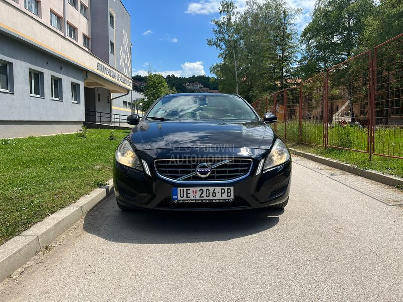 Volvo V60 D3