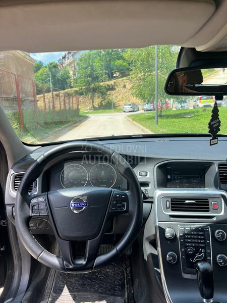 Volvo V60 D3