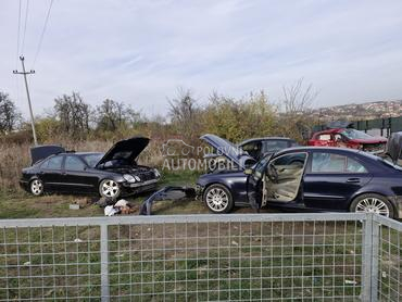 Mercedes Benz E 320 w211 -  kompletan auto u delovima