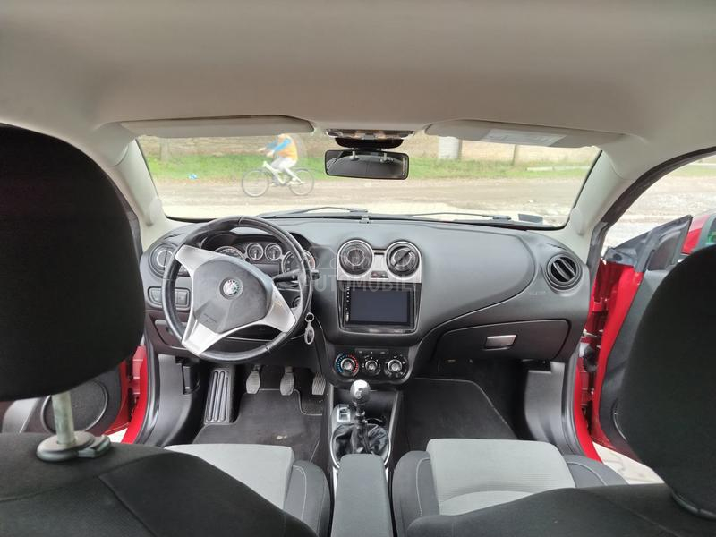Alfa Romeo MiTo 