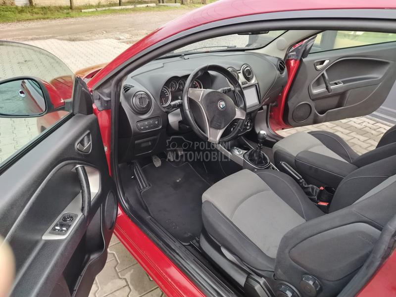 Alfa Romeo MiTo 