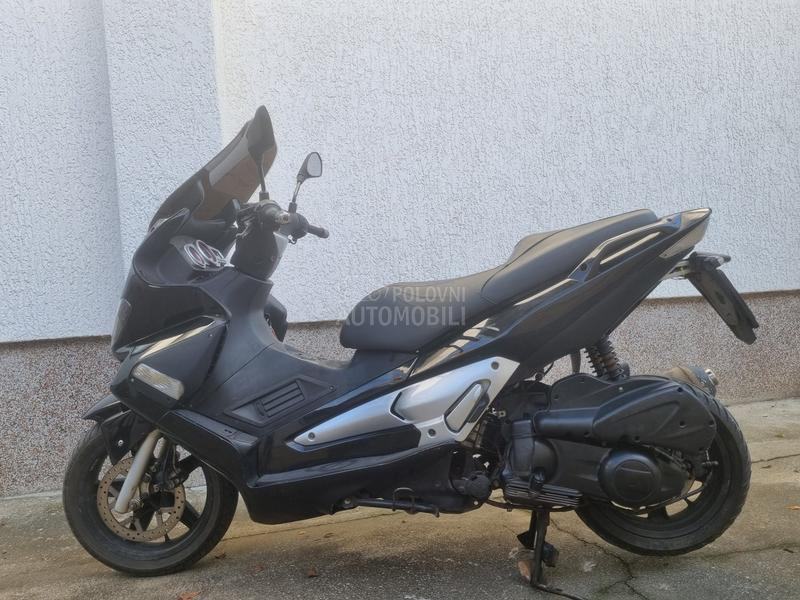 Gilera nexus 125