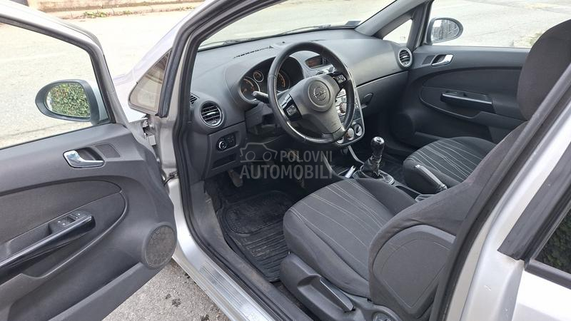 Opel Corsa D 1.3cdti