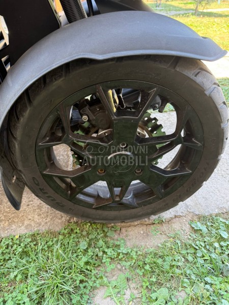 Qooder qv4 B kategorija