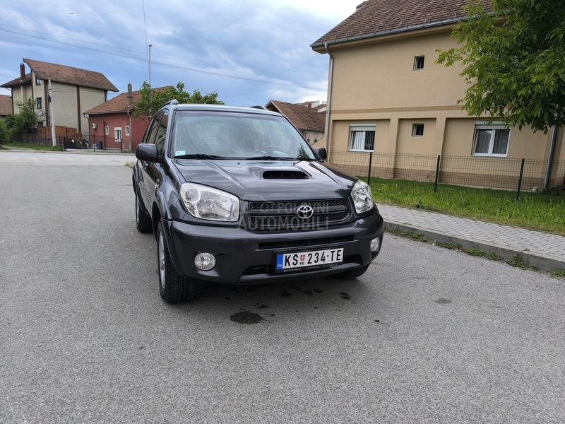 Toyota RAV 4 2.0 CRDI 4X4