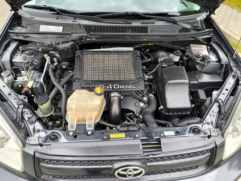 Toyota RAV 4 2.0 CRDI 4X4