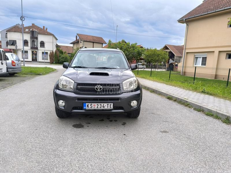 Toyota RAV 4 2.0 CRDI 4X4