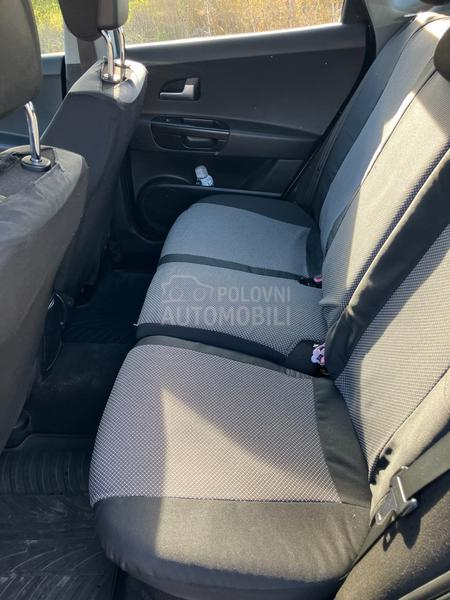 Kia cee`d sw 1.6 crdi