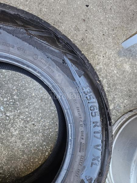 Continental 235/65 R17 Letnja