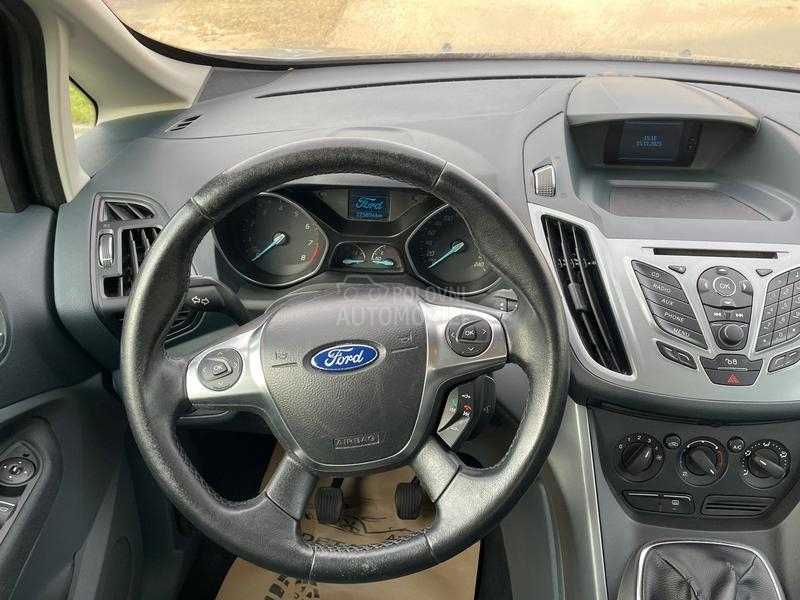 Ford C-Max 1.6 77 k w servi sna
