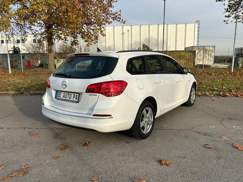 Opel Astra J 1.6 CDTI E U R O 6