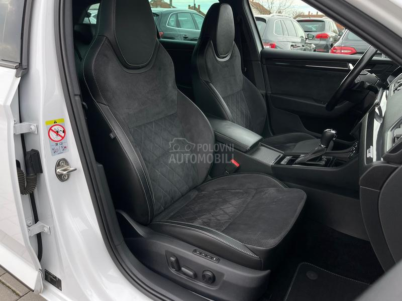 Škoda Superb SPORTLINE 4x4 DSG CH