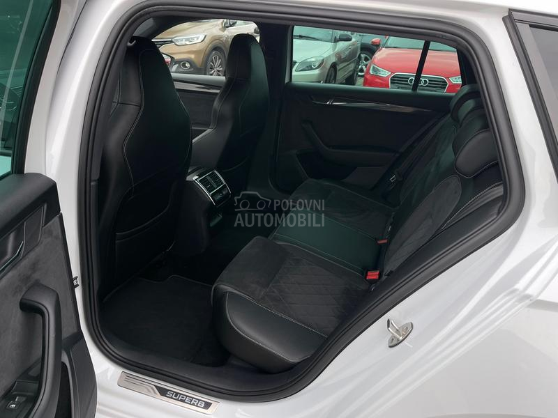 Škoda Superb SPORTLINE 4x4 DSG CH