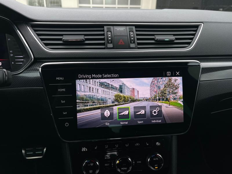 Škoda Superb SPORTLINE 4x4 DSG CH