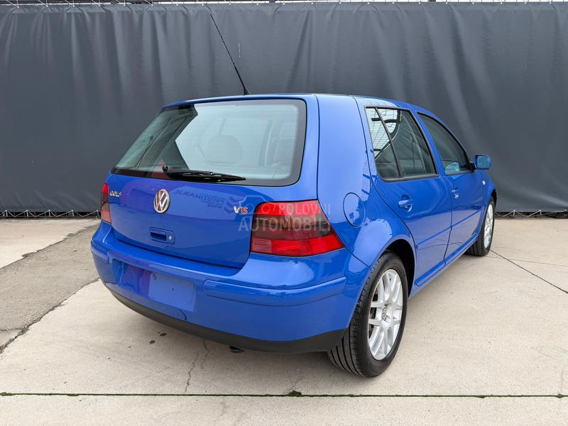 Volkswagen Golf 4 2.3 V5 CH