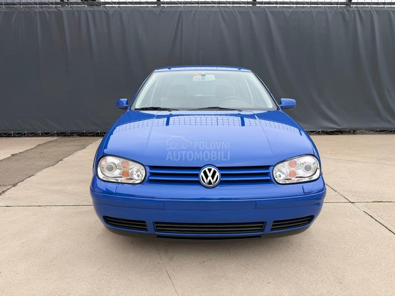 Volkswagen Golf 4 2.3 V5 CH
