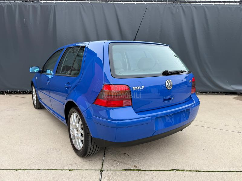 Volkswagen Golf 4 2.3 V5 CH