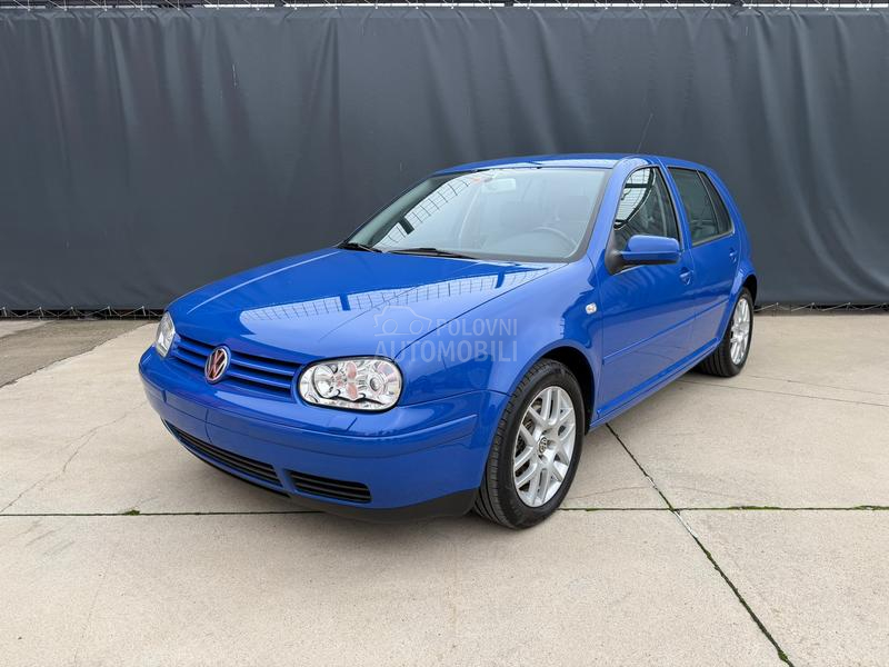 Volkswagen Golf 4 2.3 V5 CH
