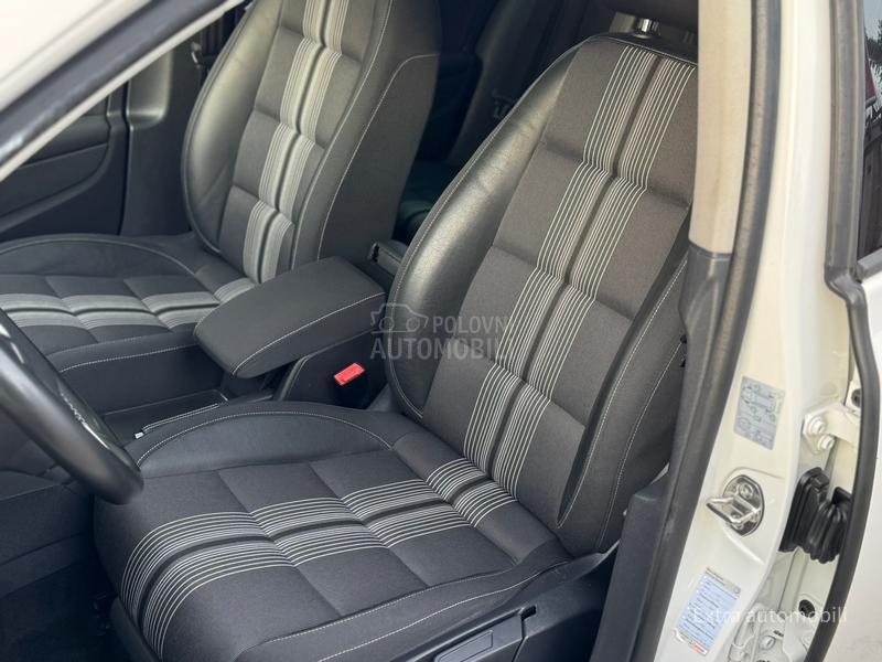 Volkswagen Golf 6 Match/Siber/Nav