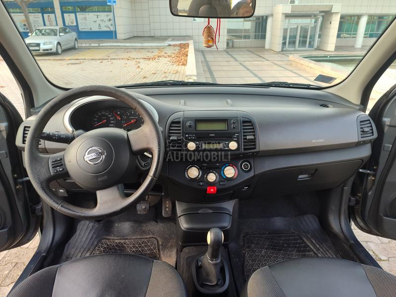 Nissan Micra 