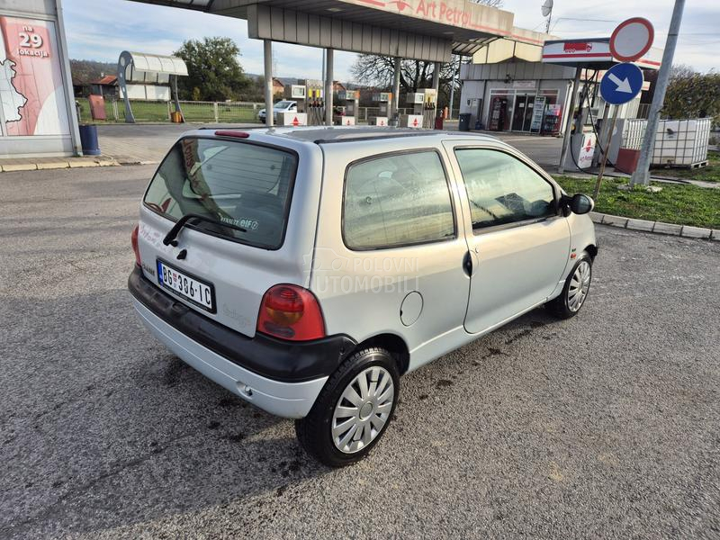 Renault Twingo 
