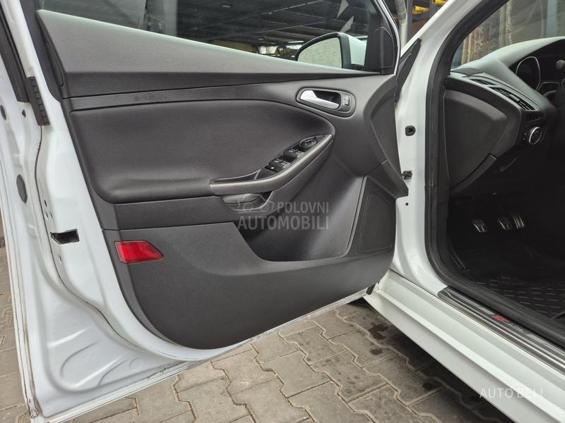 Ford Focus 1.5 ST-Line
