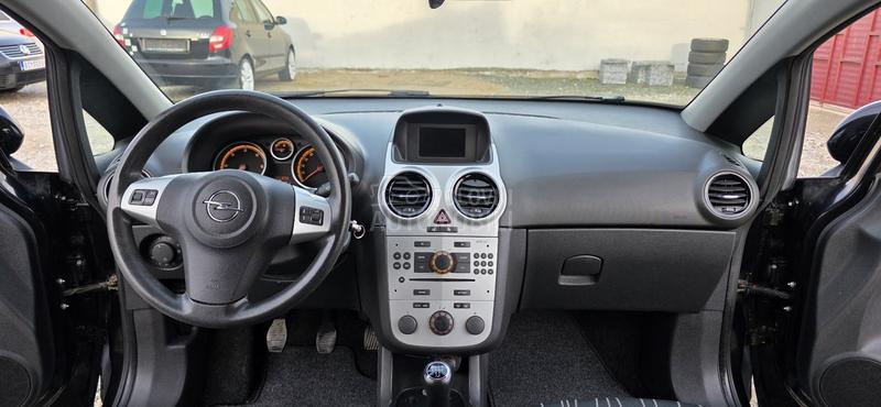 Opel Corsa D 1.3jtdm t.o.p