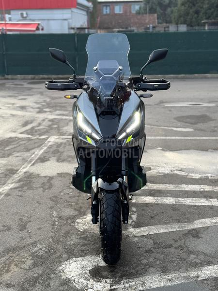 Honda xadv