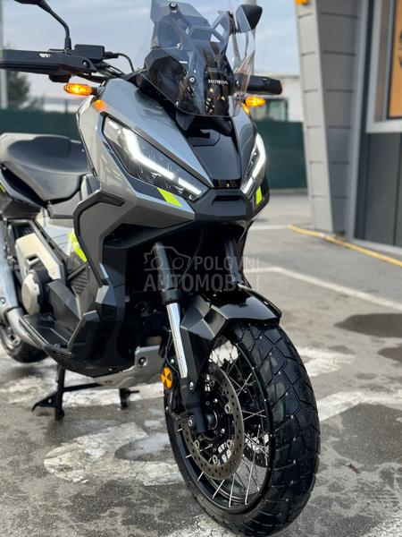 Honda xadv