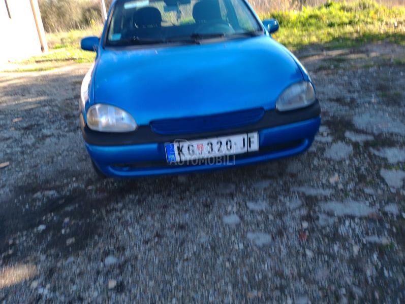 Opel Corsa B 