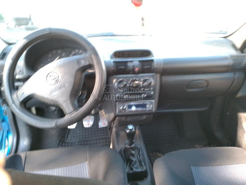 Opel Corsa B 