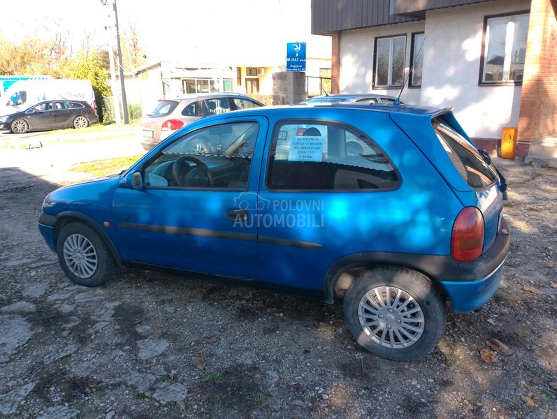 Opel Corsa B 