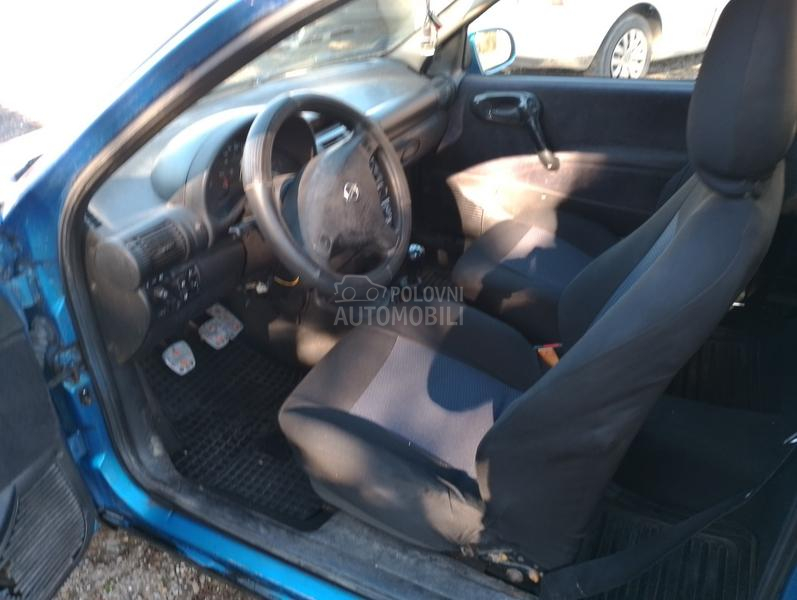 Opel Corsa B 