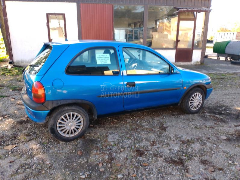 Opel Corsa B 