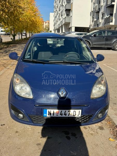 Renault Twingo 1.2 8v